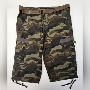 XRAY Shorts Men's 42 Jeans Belted Snap Detail Cargo Pocket Green Camo Hunt